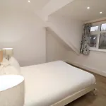 Beachwalk 3 Apartment